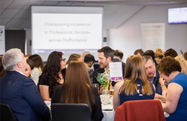 Finest event, people networking at a lunch