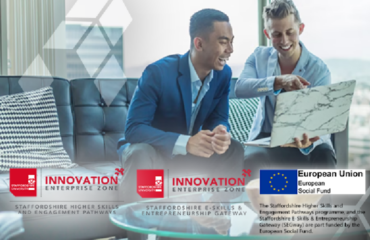 Untitled design – 2023-06-12T113119.703 Two men looking at a laptop at Staffordshire University's short course